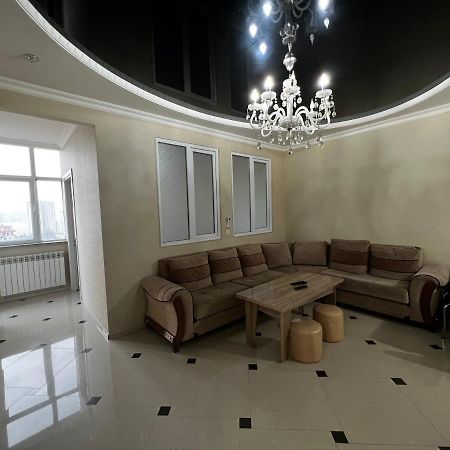 Sea Apartments Batumi Luaran gambar
