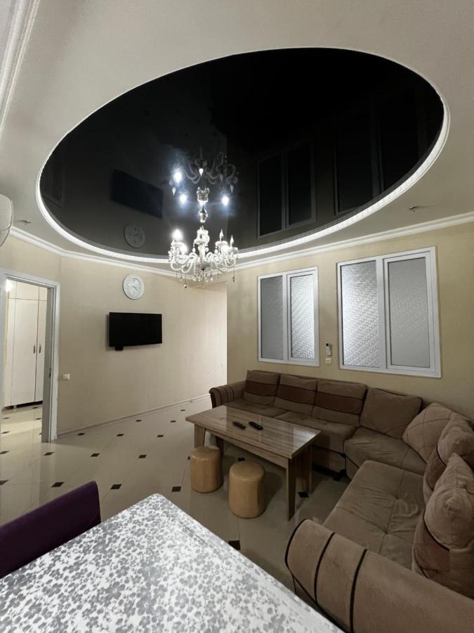 Sea Apartments Batumi Luaran gambar