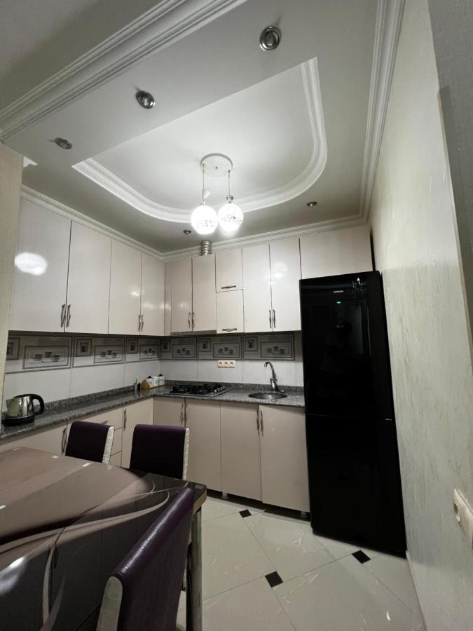 Sea Apartments Batumi Luaran gambar