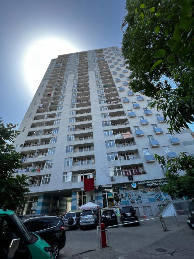 Sea Apartments Batumi Luaran gambar